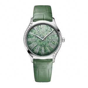 适合春夏佩戴的绿色表盘女士手表有哪些？
