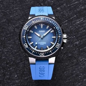豪利时Aquis Pro 4000米专业潜水腕表（最强专业潜水表）