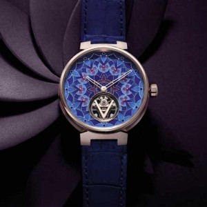 路易威登Tambour Moon飞行陀飞轮万花筒腕表，质量如何？