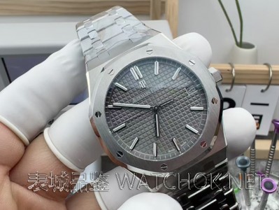 VS厂爱彼15500深度对比APS厂，无卡度机芯谁是赢家？