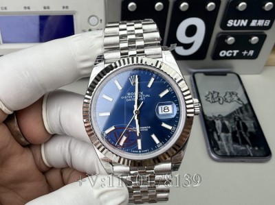 VS厂日志V2蓝面细节全曝光：白金狗牙圈+放射纹，这质感绝了