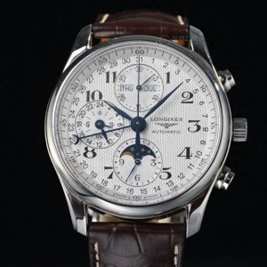 2万元价位段无敌手！浪琴八针月相：复杂功能腕表的"性价比之王"