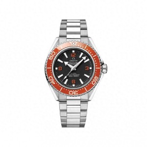 懂表的人都在看：新年男士腕表怎么选？这4款欧米茄稳赢