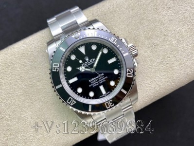 实测VS厂黑水鬼二代经典配3135机芯，155克对版重量太稳了