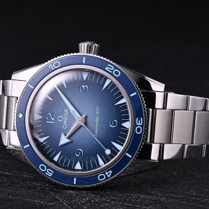 欧米茄全新海马300Summer Blue幽灵党评价如何？