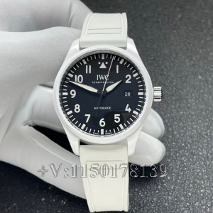 M+厂万国飞行员太浩湖特别版对比正品：陶瓷壳质量做工如何？