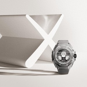 爱彼 x KAWS联名陀飞轮手表正式发售，公价160万