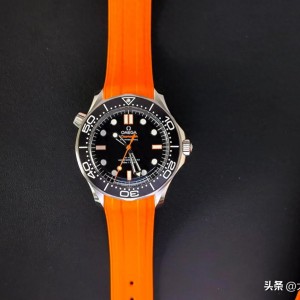 橙到犯规！欧米茄新海马刷新回头率，颜值杀疯了