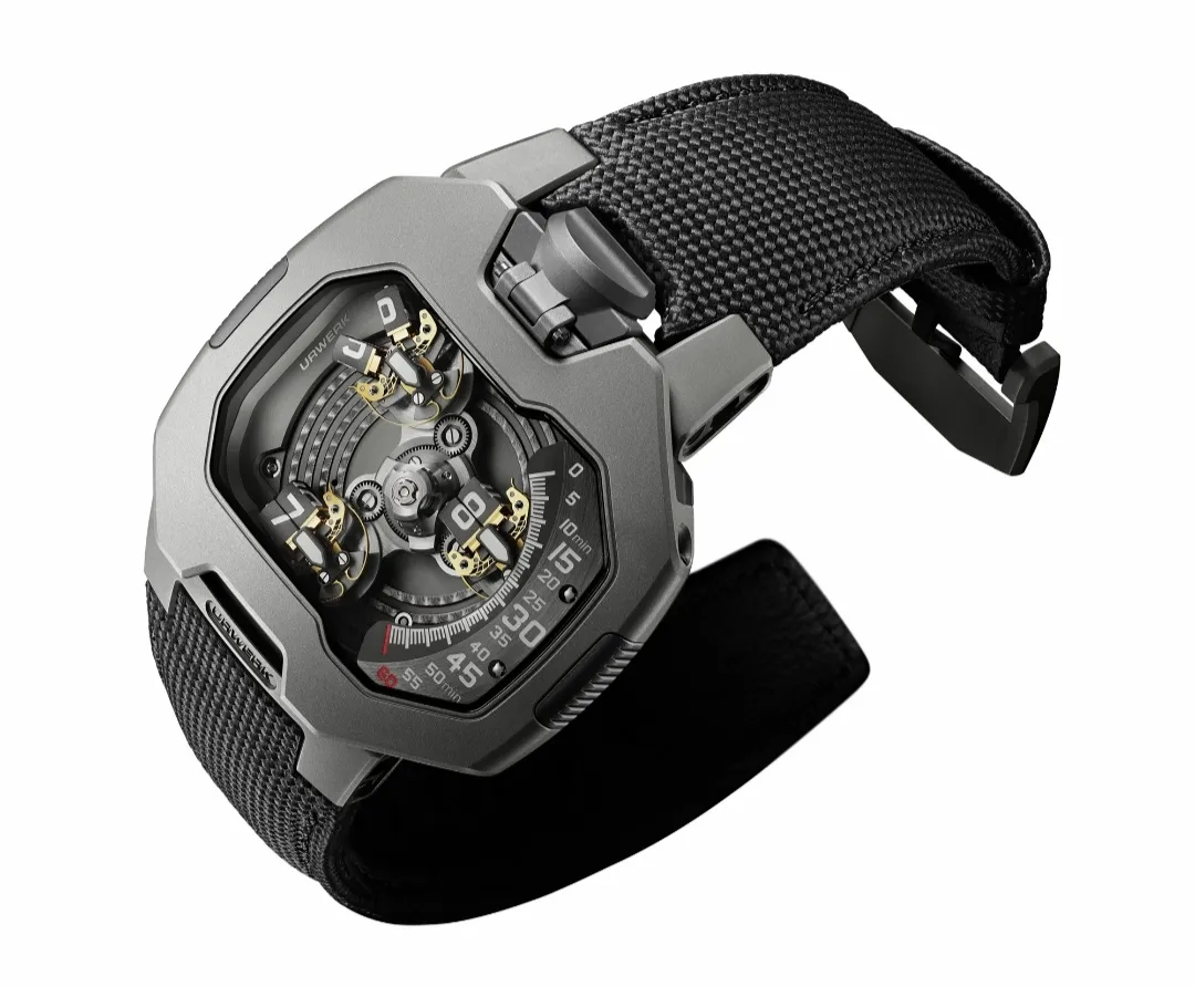 Urwerk是什么档次的手表？URWERK UR-120 质量怎么样-第2张图片