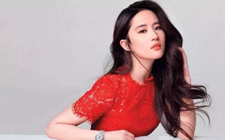 刘亦菲天梭手表是哪款？（天梭女表哪款最值得买）-第2张图片