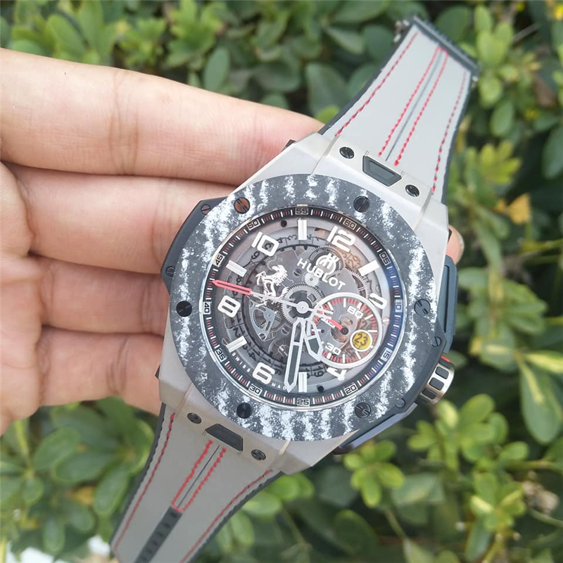 V6厂宇舶大爆炸F4碳纤维王者之冠,质量做工靠谱吗？-第1张图片