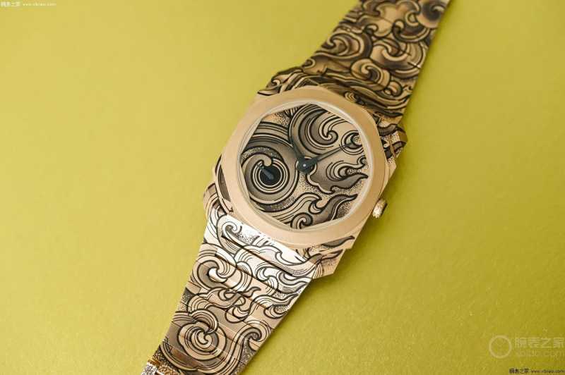公价47万，宝格丽全新Tattoo Fuoco款式腕表-第2张图片