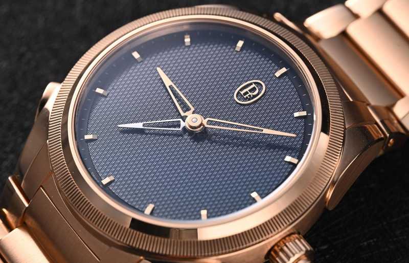公价51万，帕玛强尼Tonda PF追针GMT腕表-第10张图片
