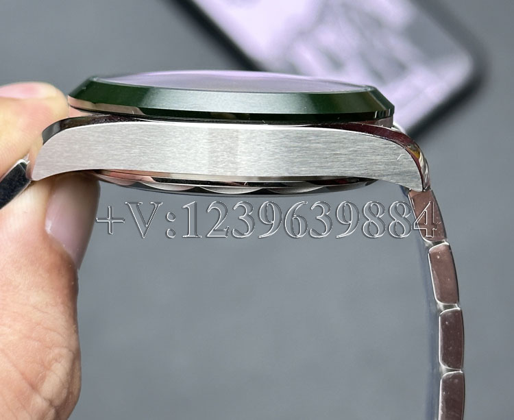 VS厂欧米茄海马150世界时墨绿盘做工评价如何？-第4张图片