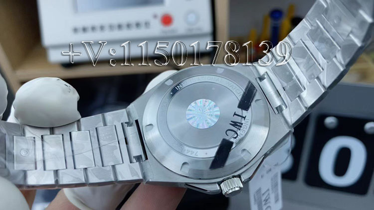 V7厂万国工程师如何辨别是否对版！(图文教你真伪怎么看)-第6张图片