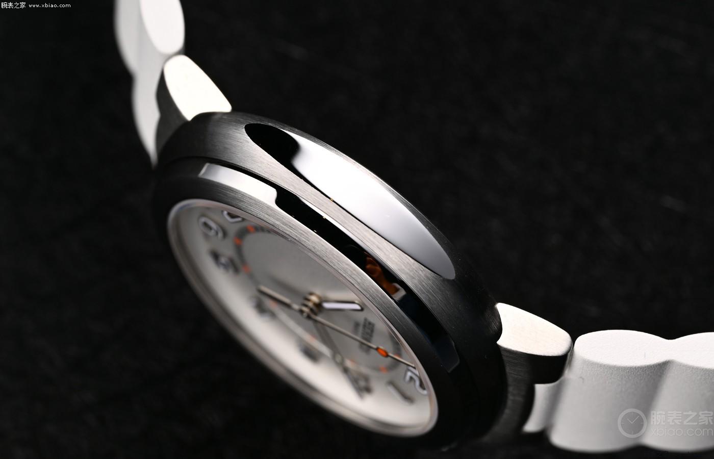 爱马仕Hermès Cut精钢腕表，诠释优雅品味-第2张图片