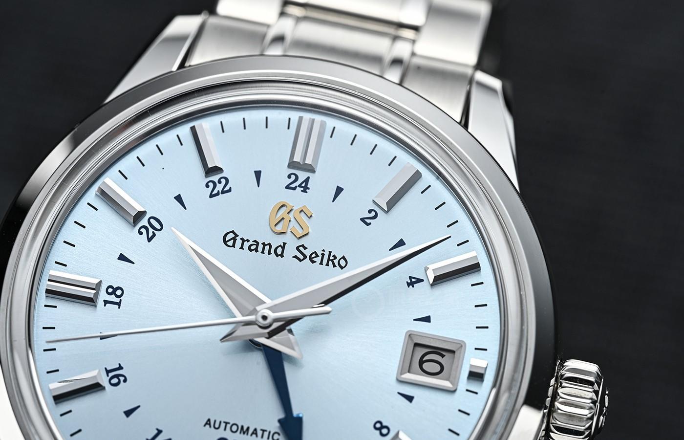 冠蓝狮Elegance系列双地时SBGM253G冰蓝盘，公价四万-第7张图片