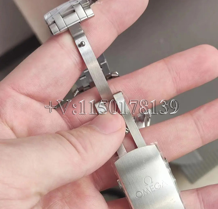 VS厂欧米茄海马300米冰蓝面能否吊打其他厂？选购对比分析-第6张图片