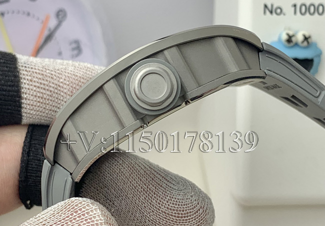ZF理查德米尔RM055灰陶瓷测评讲解、外观能不能以假乱真？-第5张图片