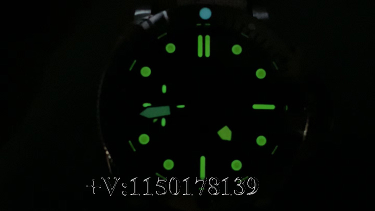 VS厂沛纳海1518和原版有何区别（附鉴别技巧）-第4张图片