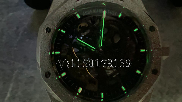 想买THB厂爱彼15407霜金V2版本？先看看有无破绽！-第3张图片