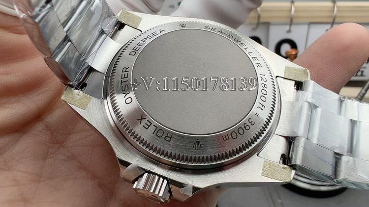 JVS劳力士海使型渐变鬼王44mm，上海3235机芯到底稳不稳？-第7张图片