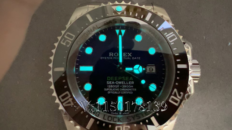 JVS劳力士海使型渐变鬼王44mm，上海3235机芯到底稳不稳？-第3张图片