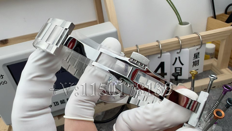 V7厂万国工程师V2对比正品，5处细节一眼辨真假-第9张图片