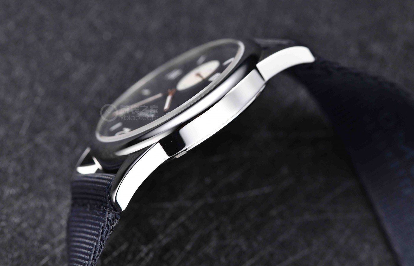 1.36 万就能入德表？NOMOS 这款 Club 让瑞士入门表集体沉默！-第3张图片