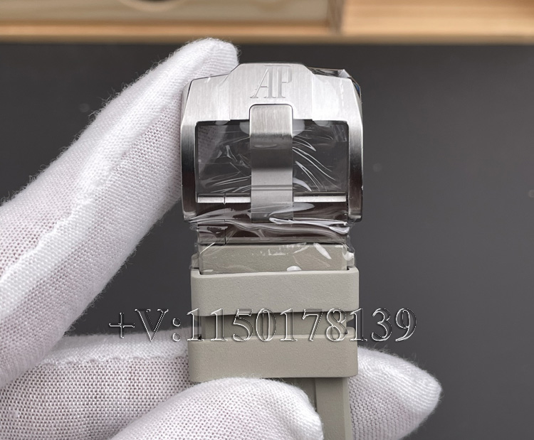 沙漠黄炸裂！APS厂爱彼26420评测：4401一体机究竟有多香？-第9张图片