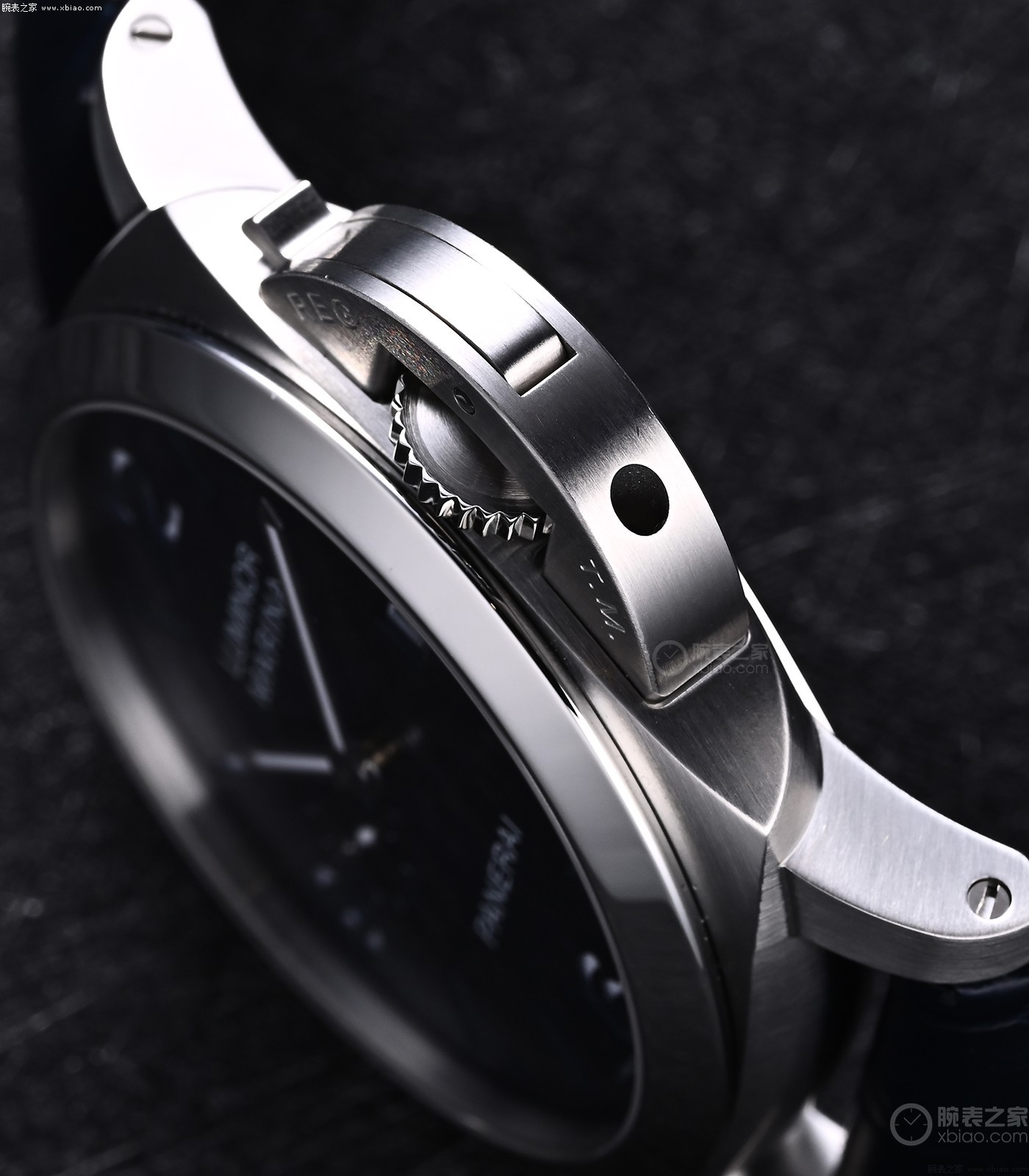 1. 6万拿下“最强沛纳海”！44mm/40mm新款闭眼入，一眼被认出-第3张图片
