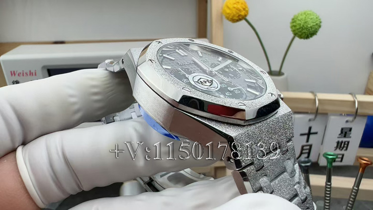 APS厂爱彼26240霜金熊猫详评：4401一体机芯值不值得买？-第5张图片