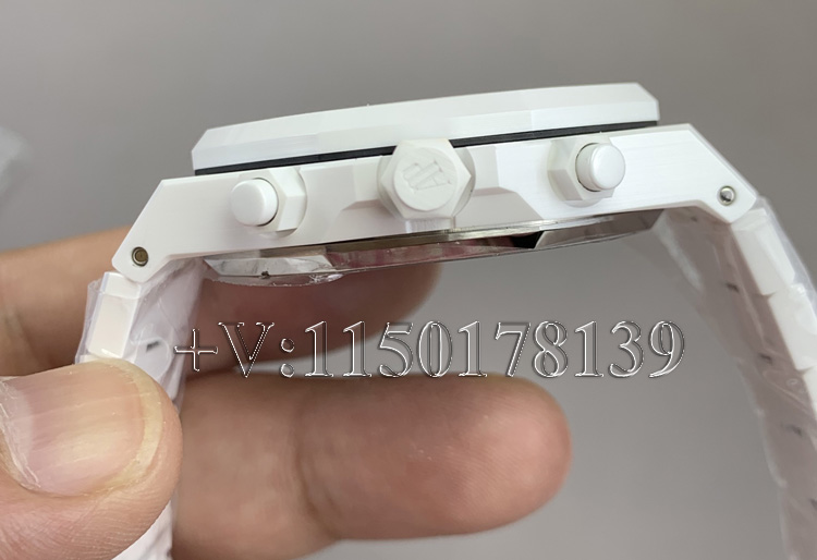 APS厂爱彼26240白陶瓷无卡度4401机芯升级,告别一眼假快慢装-第6张图片 APS厂爱彼26240白陶瓷无卡度4401机芯升级,告别一眼假快慢装-第6张图片