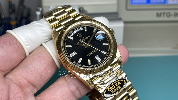 CBD劳力士黑冰糖V9升级评测:218克配重+18K金工艺细节全解析-第2张图片 CBD劳力士黑冰糖V9升级评测:218克配重+18K金工艺细节全解析-第2张图片