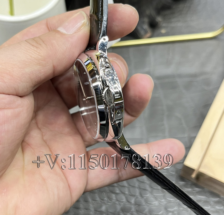 VS厂沛纳海1250最新版真假对比(细节全解析)-第5张图片 VS厂沛纳海1250最新版真假对比(细节全解析)-第5张图片