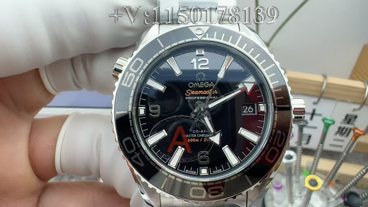 VS厂海马600小尺寸39.5mm评测:适合小手腕的复刻表神器-第2张图片 VS厂海马600小尺寸39.5mm评测:适合小手腕的复刻表神器-第2张图片