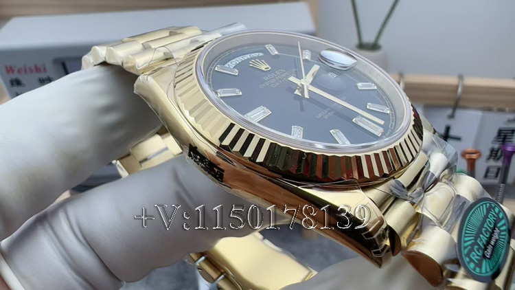 RC厂劳力士黑冰糖210克配重版值得买吗?对比QF厂详解-第4张图片 RC厂劳力士黑冰糖210克配重版值得买吗?对比QF厂详解-第4张图片