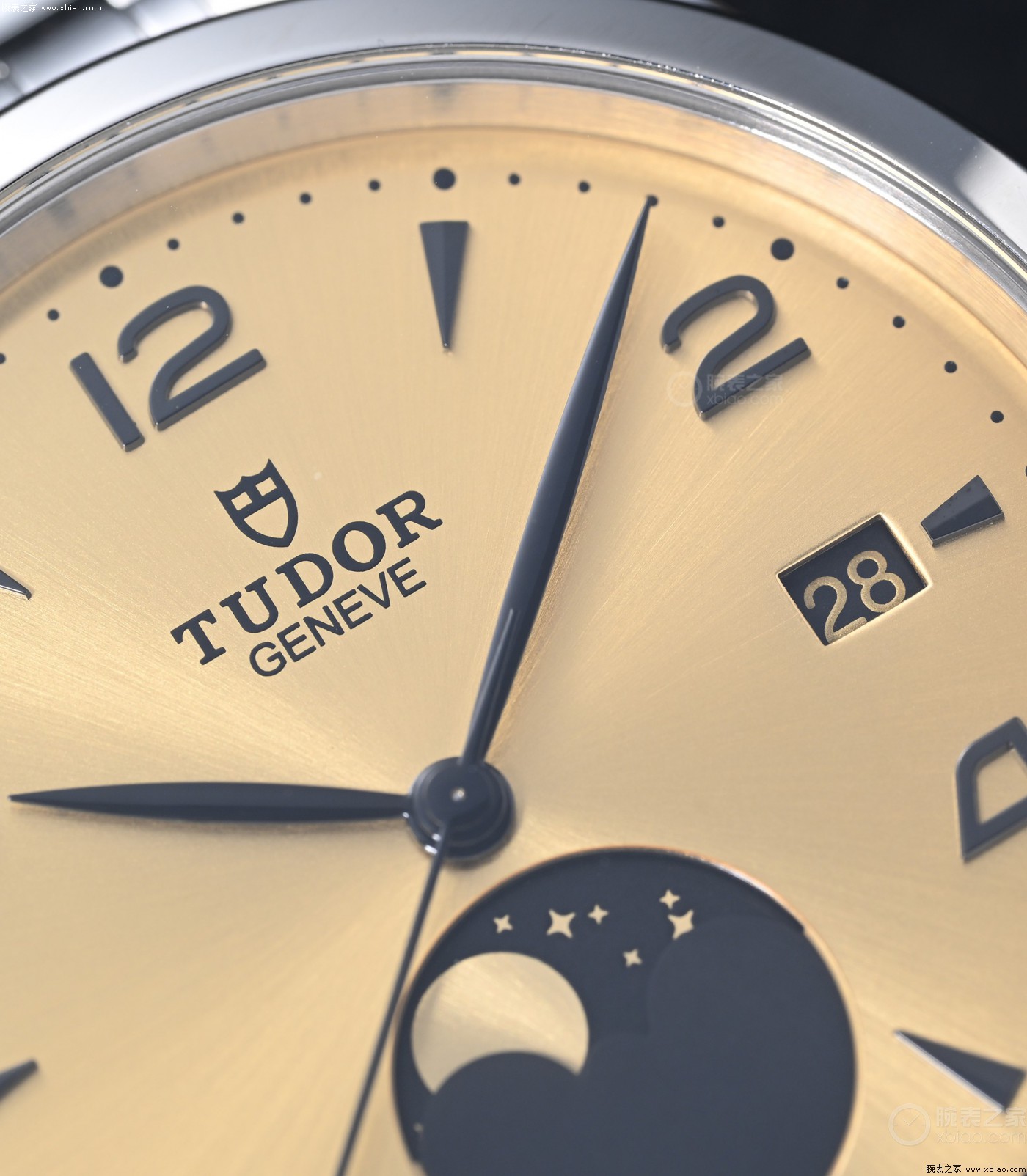 2万块买周杰伦同款月相表？帝舵这次把价格打到了地板价-第10张图片