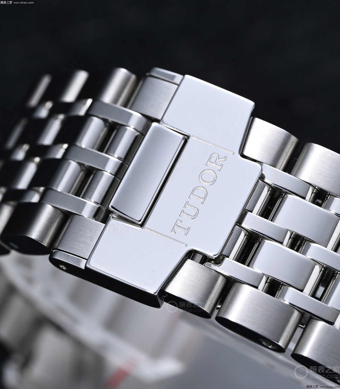 2万块买周杰伦同款月相表？帝舵这次把价格打到了地板价-第12张图片