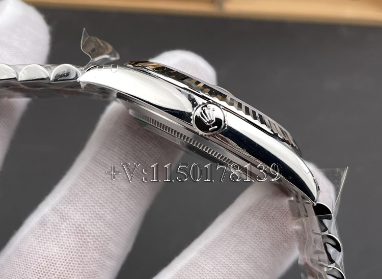 新手必看!购买VS厂劳力士灰钻日志前必须知道的5个真相!-第5张图片 新手必看!购买VS厂劳力士灰钻日志前必须知道的5个真相!-第5张图片