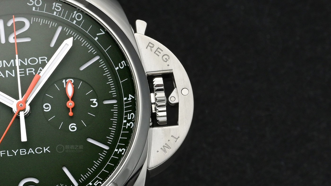 月薪2万也能戴出20万效果！沛纳海军绿计时，这辨识度绝了-第3张图片