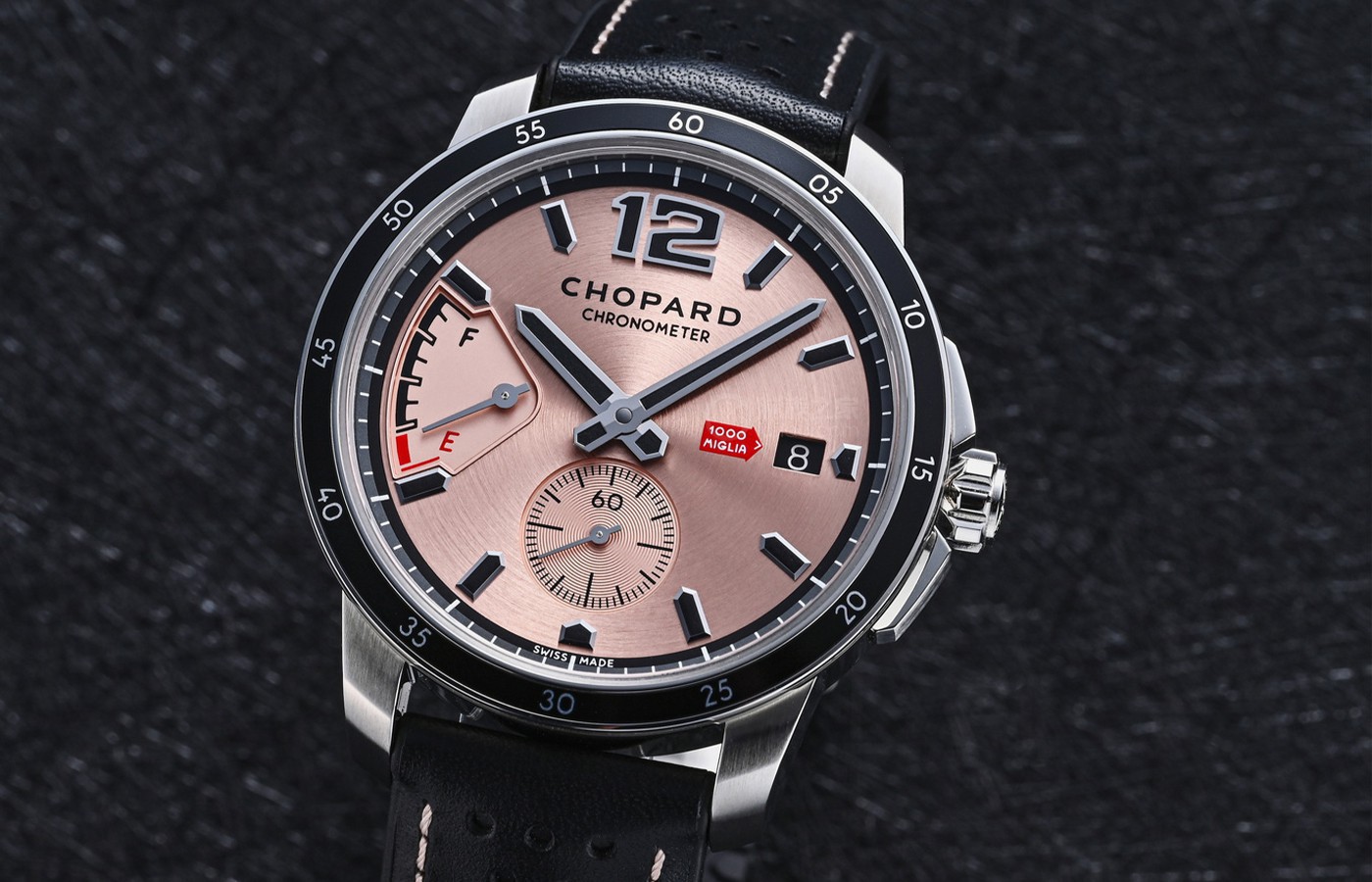 公价不明但肯定要抢破头！这三款2025最潮赛车表，限量款已断货-第3张图片