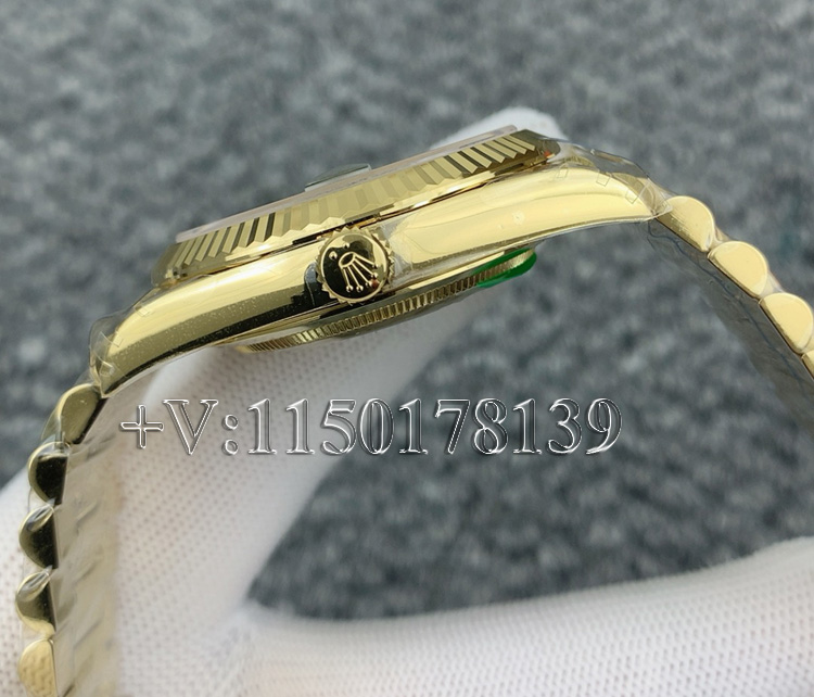 RC厂劳力士赌桌绿星期日志,公认顶级版本细节全拆解-第4张图片 RC厂劳力士赌桌绿星期日志,公认顶级版本细节全拆解-第4张图片