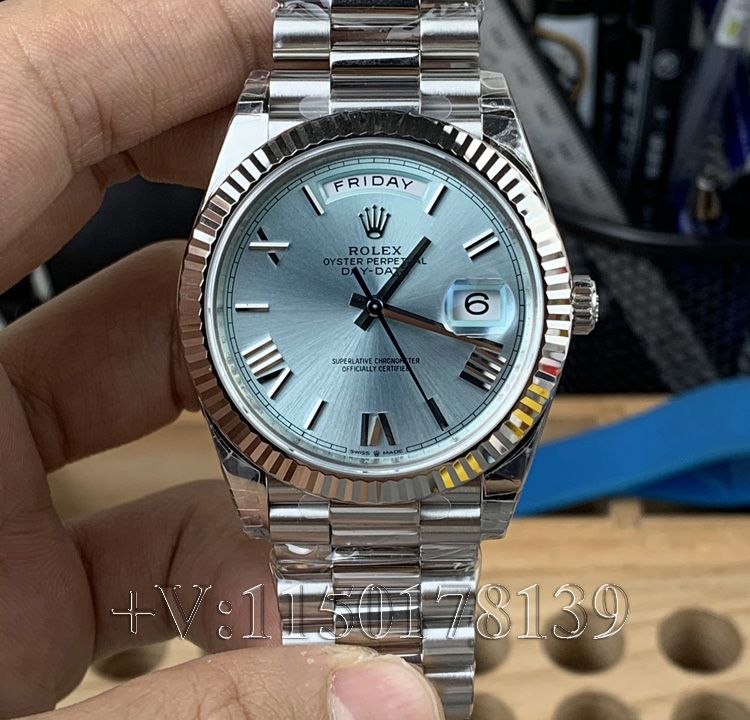 VS厂劳力士星期日志冰蓝DD深度拆解:3255一体机芯细节狂魔来了-第1张图片 VS厂劳力士星期日志冰蓝DD深度拆解:3255一体机芯细节狂魔来了-第1张图片