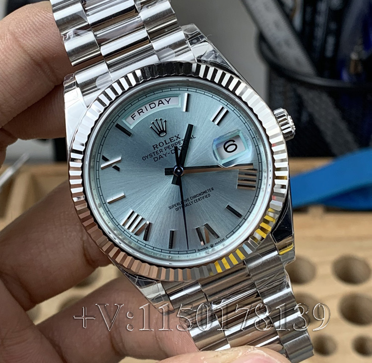 VS厂劳力士星期日志冰蓝DD深度拆解:3255一体机芯细节狂魔来了-第2张图片 VS厂劳力士星期日志冰蓝DD深度拆解:3255一体机芯细节狂魔来了-第2张图片