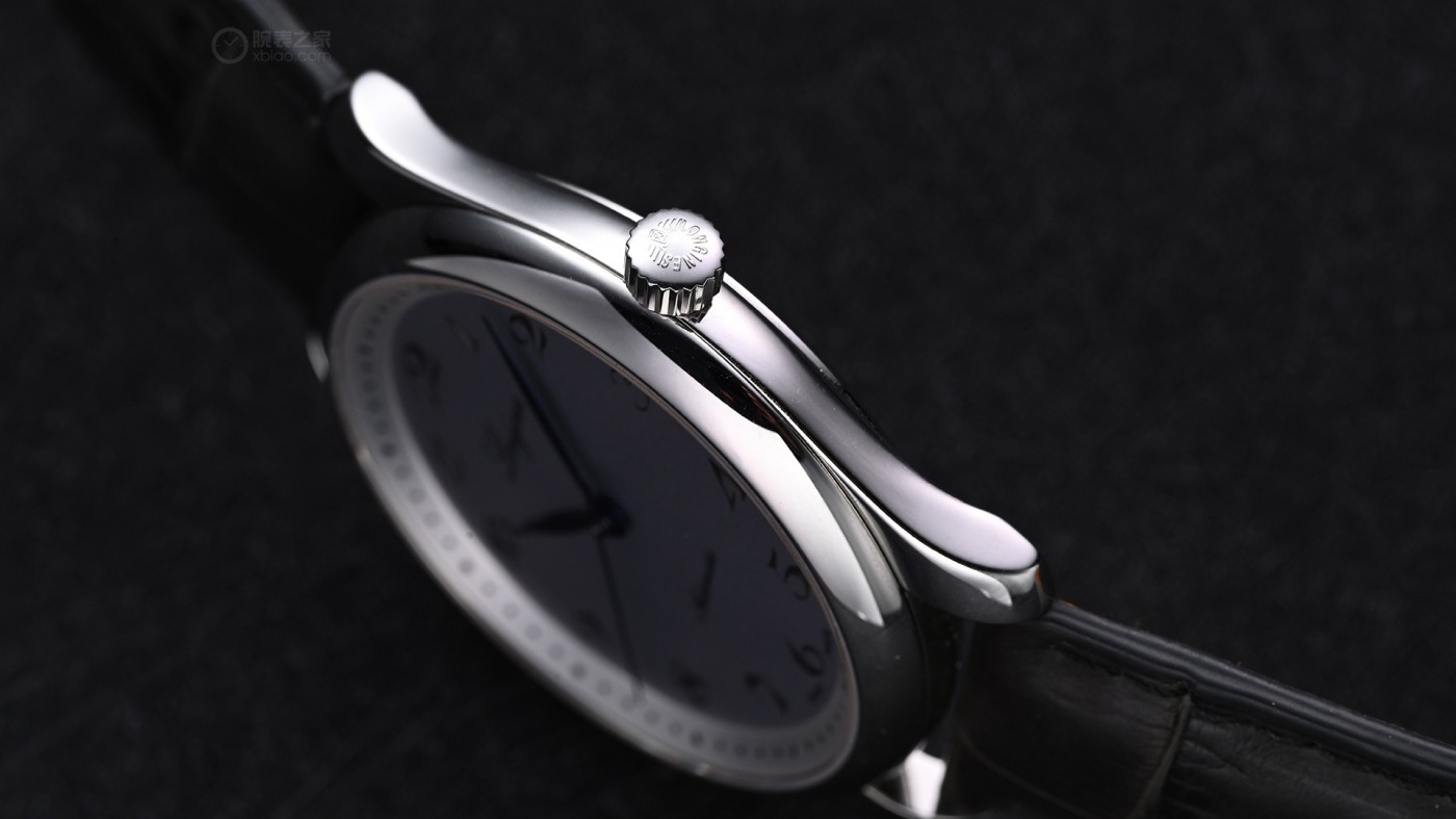 2万块预算买正装表,浪琴名匠这三针表为何让表友一致推荐?-第7张图片 2万块预算买正装表,浪琴名匠这三针表为何让表友一致推荐?-第7张图片