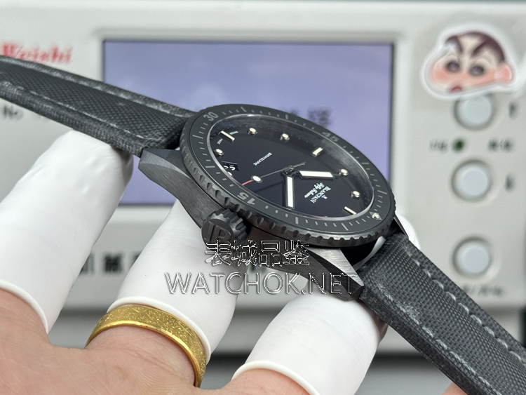 黑得漂亮!GF厂宝珀五十噚陶瓷复刻表开箱评测-第5张图片 黑得漂亮!GF厂宝珀五十噚陶瓷复刻表开箱评测-第5张图片