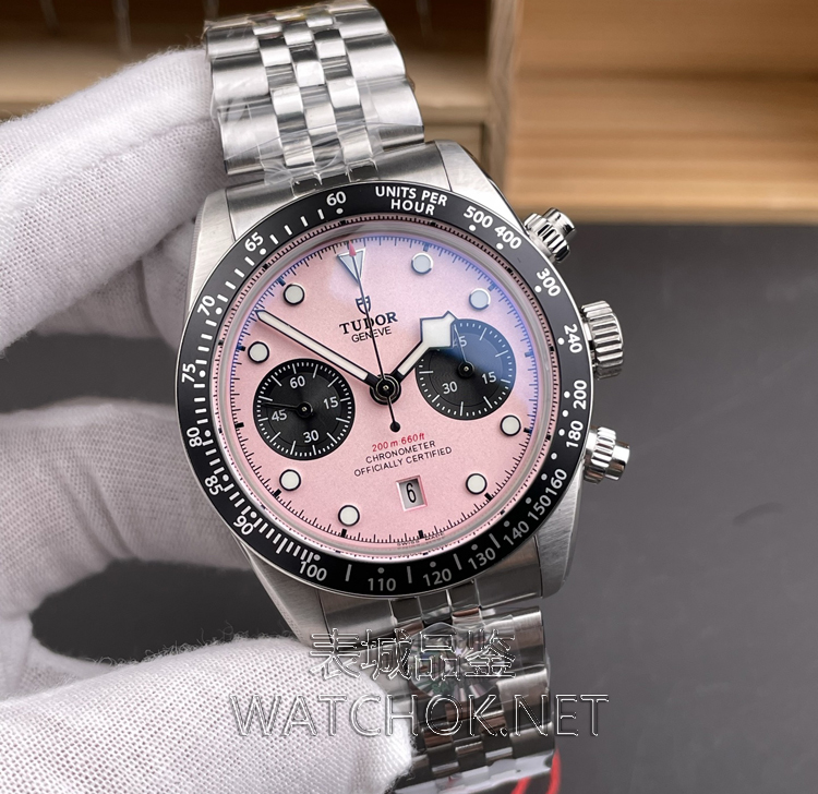 周杰伦都爱的配色！ZF碧湾计时粉面款详细拆解评测-第4张图片