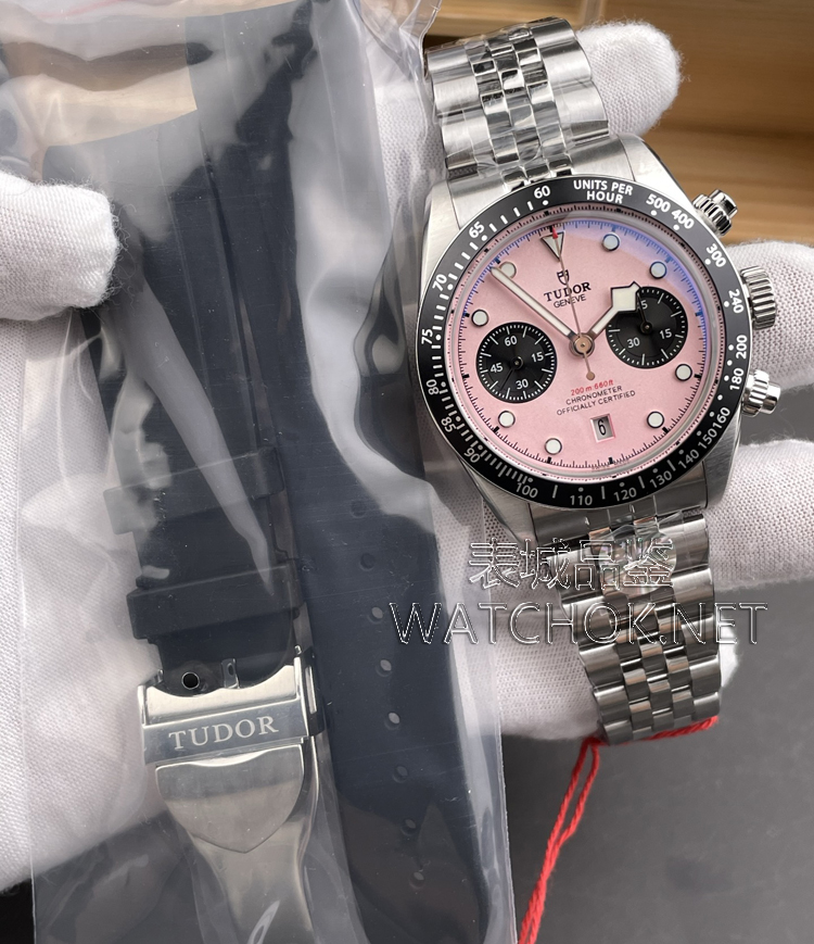 周杰伦都爱的配色！ZF碧湾计时粉面款详细拆解评测-第9张图片