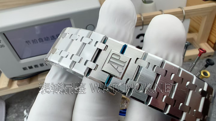 重磅出击！VS厂爱彼15500首发评测，能否超越APS？-第8张图片